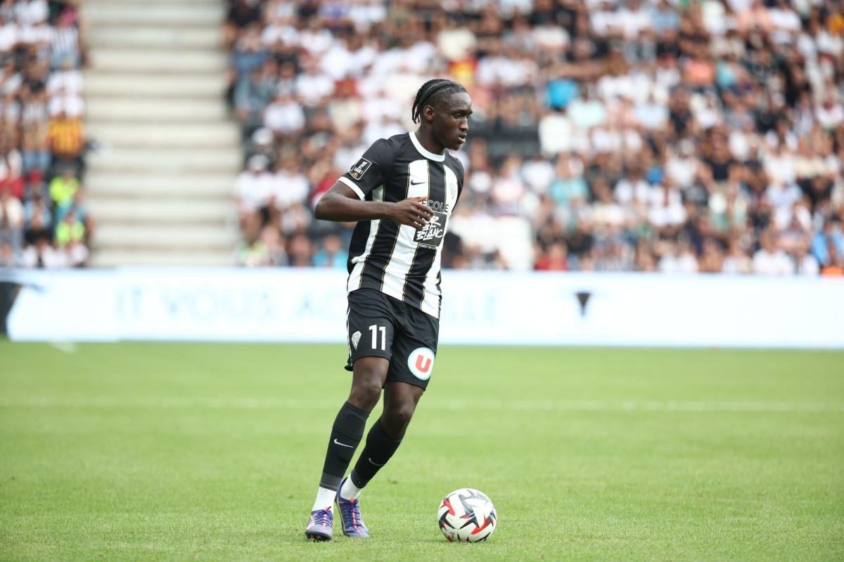 Mercato Roma, idea Chérif: Massara valuta il talento dell’Angers