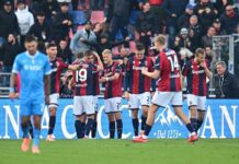 Serie A: pareggio spettacolare tra Genoa e Fiorentina, Napoli ko a Bologna