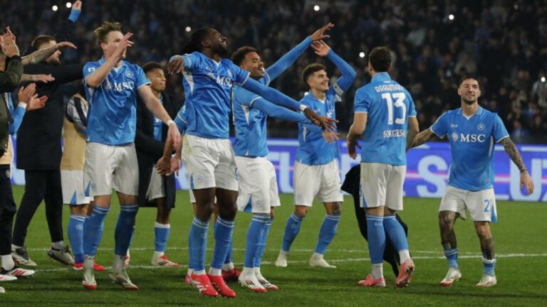 Hojlund trascina il Napoli: Juventus battuta 2-1