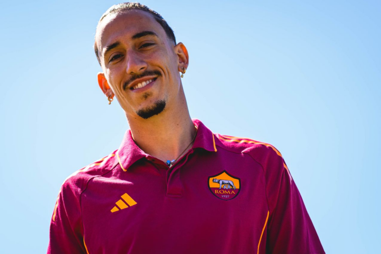 Mercato, Tsimikas verso la permanenza: si raffredda l’ipotesi rientro al Liverpool