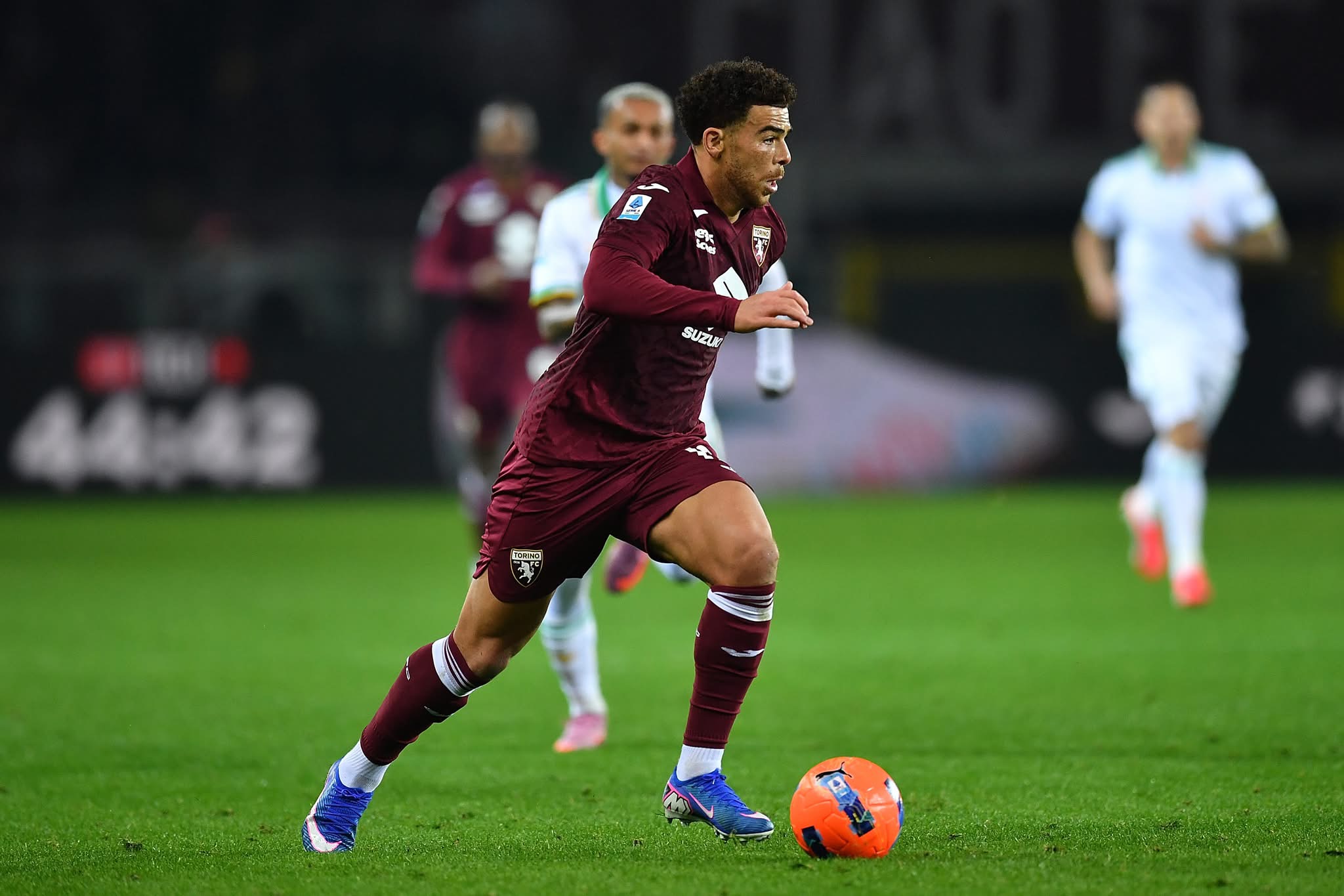 Il Torino piega il Lecce e ritrova i tre punti: decisivo Adams