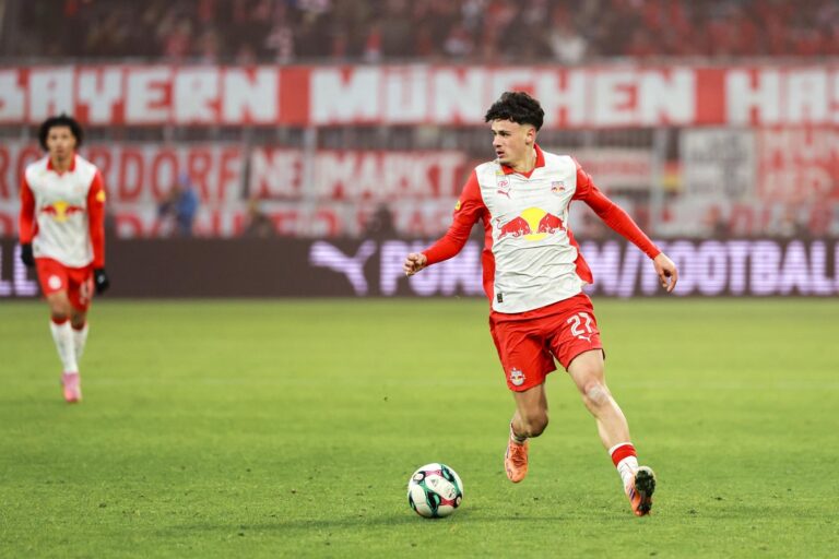 Mercato Roma, occhi su Alajbegović: sfida a Inter e Lazio per l’ala del Salisburgo