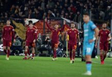 Malen, perla orange: il cucchiaio per il primo gol all’Olimpico