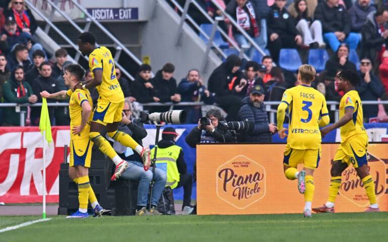 Serie A, il Bologna pensa già alla Roma in Europa League e cade contro l’Hellas Verona 1-2
